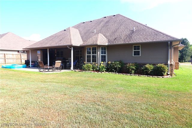 110 Wapiti, Poteau, OK 74953