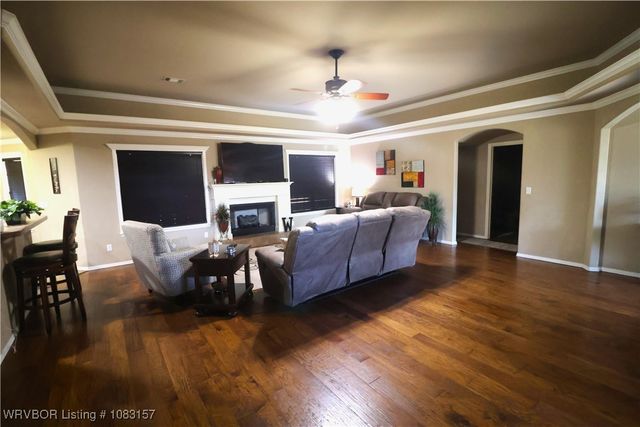 110 Wapiti, Poteau, OK 74953