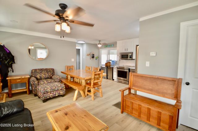 1 Clarks Ln, Clarkson, KY 42726