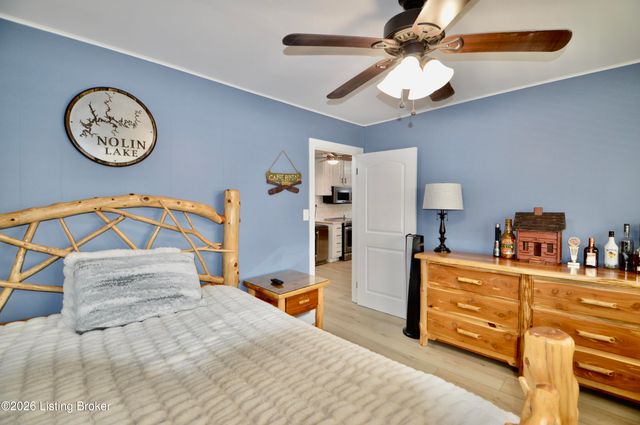 1 Clarks Ln, Clarkson, KY 42726