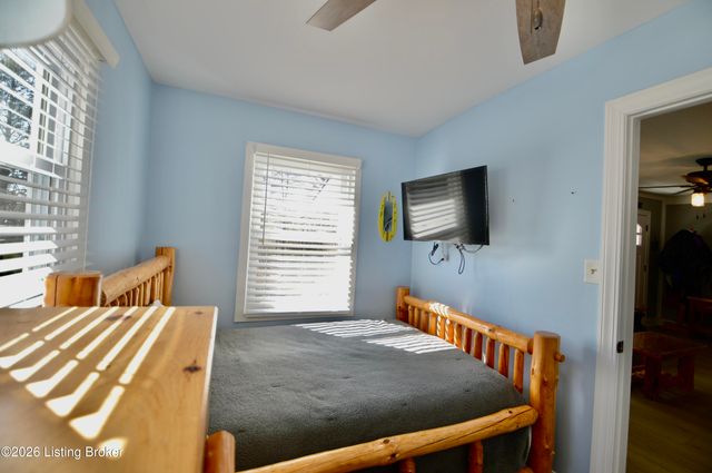 1 Clarks Ln, Clarkson, KY 42726