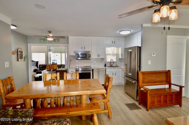 1 Clarks Ln, Clarkson, KY 42726