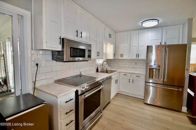 1 Clarks Ln, Clarkson, KY 42726