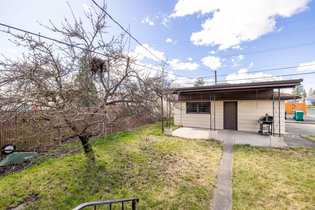 337 W Wabash Ave, Spokane, WA 99205