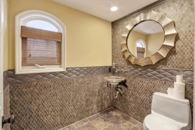 5580 E Saint Irmo Walk, Long Beach, CA 90803