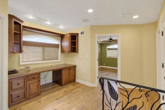 5580 E Saint Irmo Walk, Long Beach, CA 90803