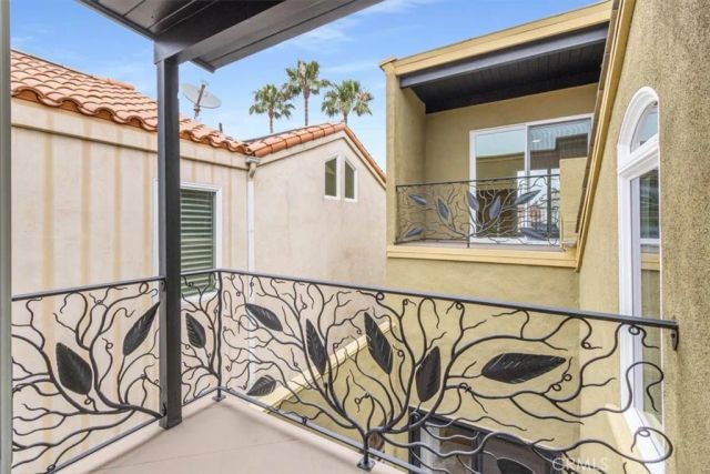 5580 E Saint Irmo Walk, Long Beach, CA 90803