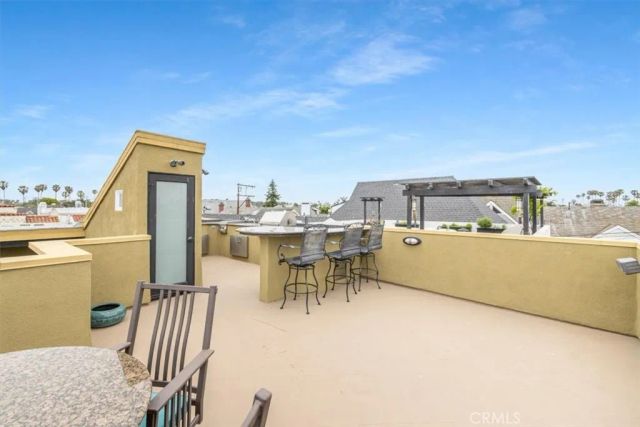 5580 E Saint Irmo Walk, Long Beach, CA 90803
