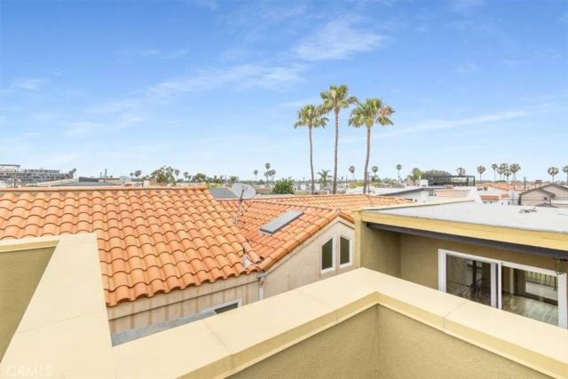 5580 E Saint Irmo Walk, Long Beach, CA 90803