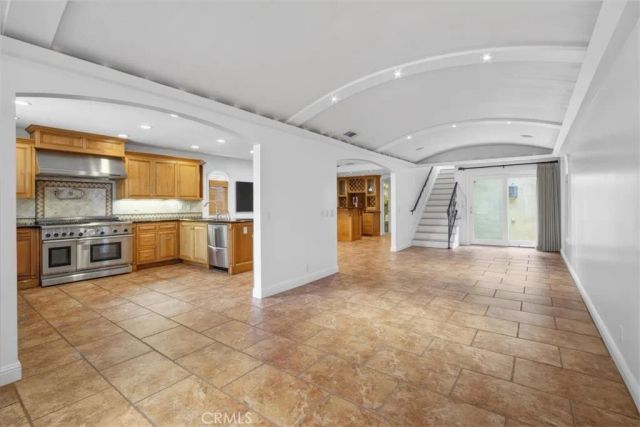 5580 E Saint Irmo Walk, Long Beach, CA 90803