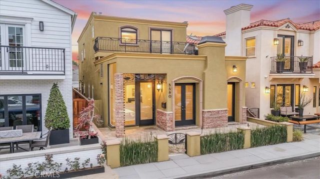 5580 E Saint Irmo Walk, Long Beach, CA 90803