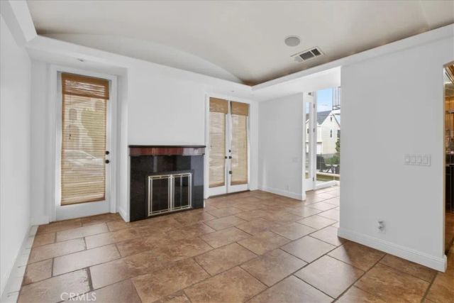 5580 E Saint Irmo Walk, Long Beach, CA 90803