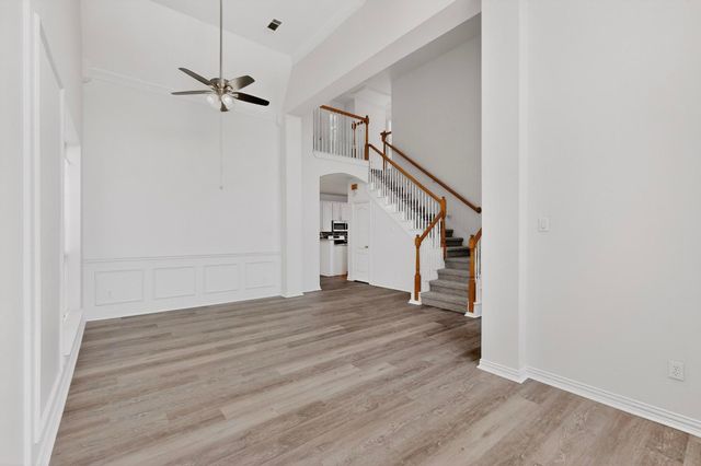 875 San Jacinto Drive, Grand Prairie, TX 75052