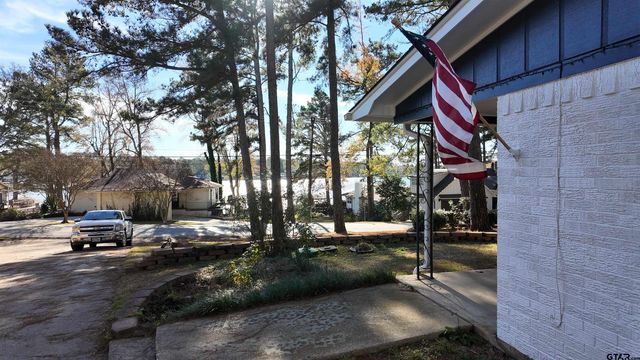 1368 W Hideaway Ln., Hideaway, TX 75771