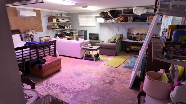 1368 W Hideaway Ln., Hideaway, TX 75771