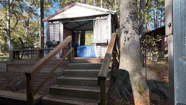 1368 W Hideaway Ln., Hideaway, TX 75771