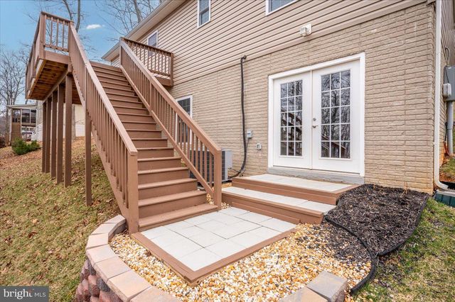 25 DEER TRAIL RD, Front Royal, VA 22630