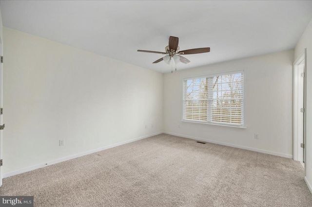 25 DEER TRAIL RD, Front Royal, VA 22630