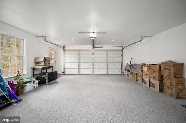 25 DEER TRAIL RD, Front Royal, VA 22630