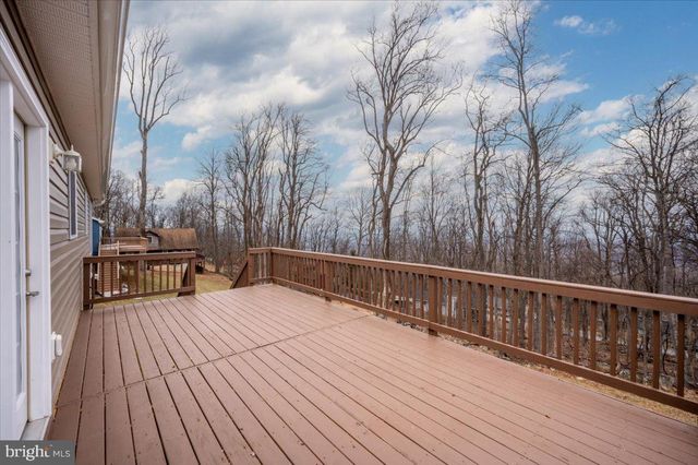 25 DEER TRAIL RD, Front Royal, VA 22630