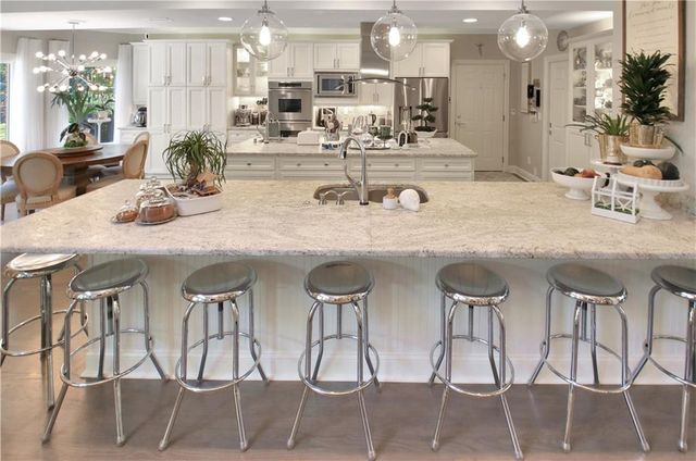 804 Ridgestone Court, Peachtree City, GA 30269