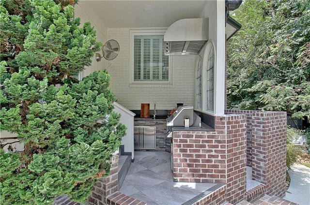 804 Ridgestone Court, Peachtree City, GA 30269