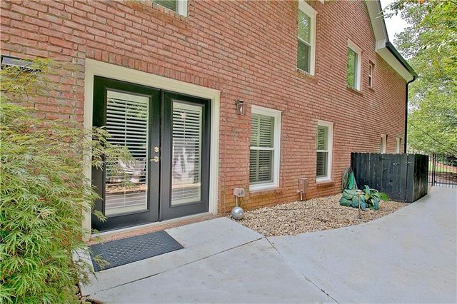 804 Ridgestone Court, Peachtree City, GA 30269