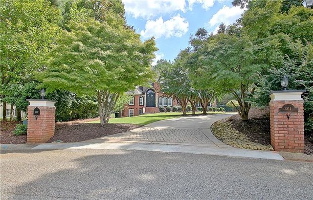 804 Ridgestone Court, Peachtree City, GA 30269