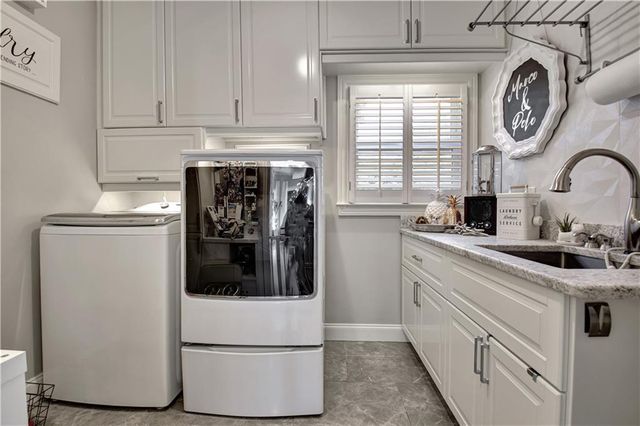 804 Ridgestone Court, Peachtree City, GA 30269