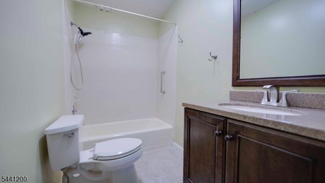151 South 7th Ave, Manville Boro, NJ 08835