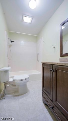 151 South 7th Ave, Manville Boro, NJ 08835