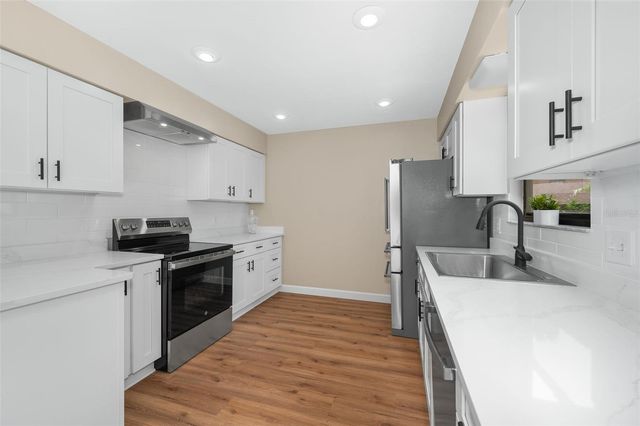 4216 NW 65TH TERRACE, Gainesville, FL 32606