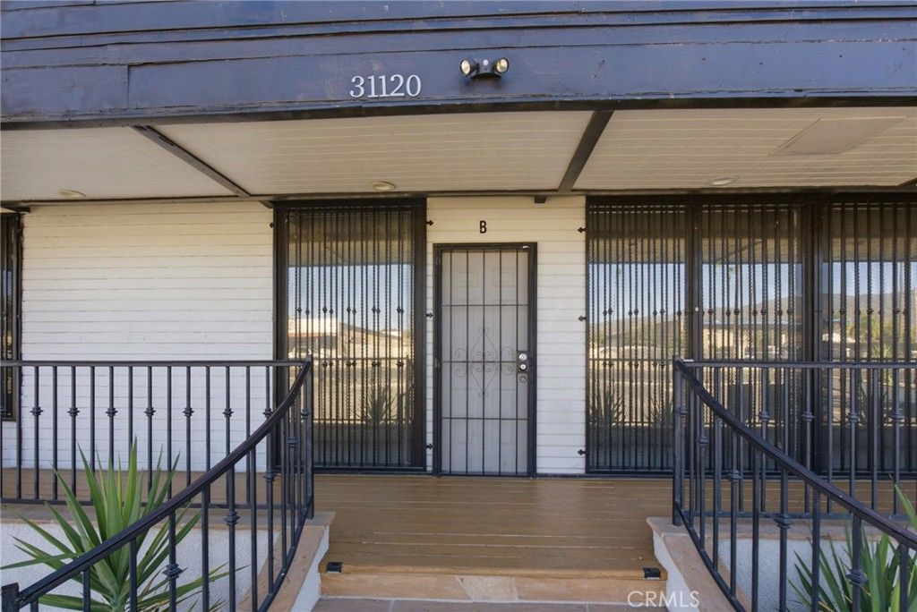 31120 Riverside, Lake Elsinore, CA 92530 — photo 3