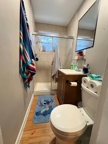 1350 Rodman St, Fall River, MA 02721
