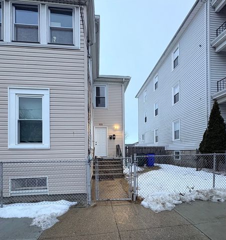 1350 Rodman St, Fall River, MA 02721