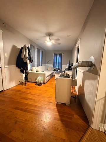1350 Rodman St, Fall River, MA 02721