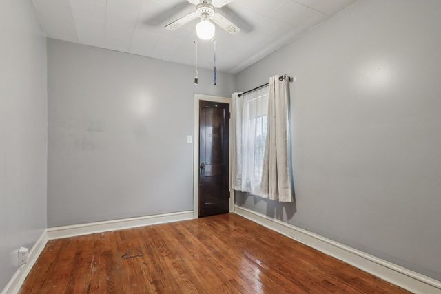 1615 S 20th Avenue, Maywood, IL 60153