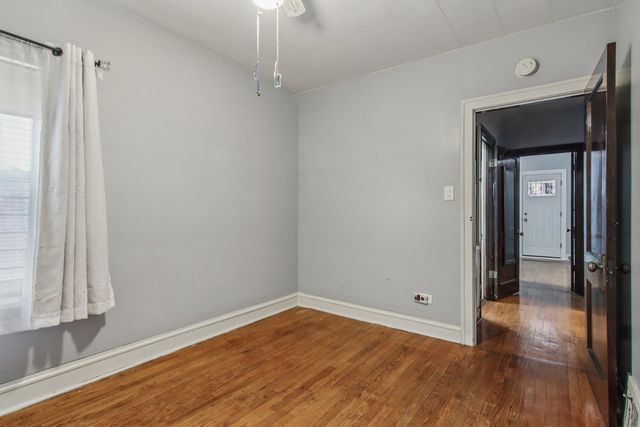 1615 S 20th Avenue, Maywood, IL 60153