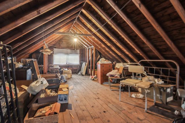 1615 S 20th Avenue, Maywood, IL 60153