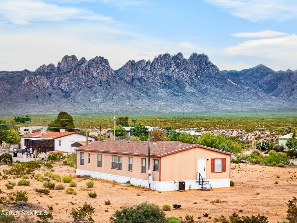 5309 Lonewolf Court, Las Cruces, NM 88011