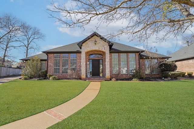 1605 Spyglass, Longview, TX 75605