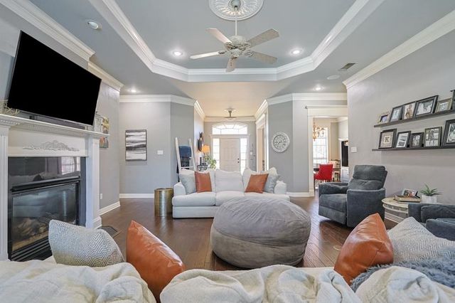 1605 Spyglass, Longview, TX 75605