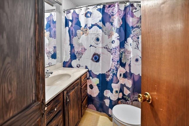 1913 Washington Avenue, Madison, WI 53704