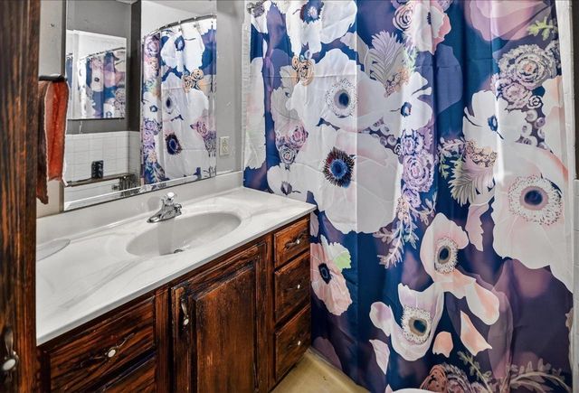 1913 Washington Avenue, Madison, WI 53704