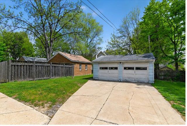 1913 Washington Avenue, Madison, WI 53704