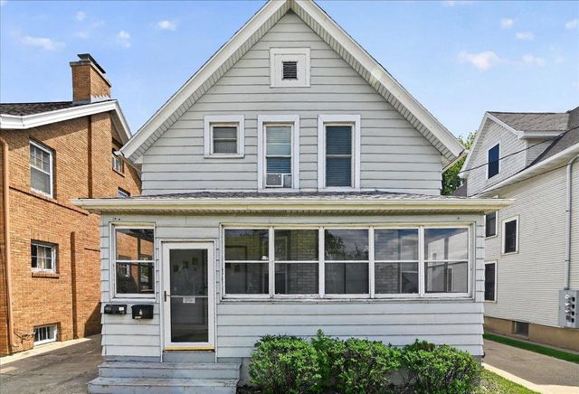 1913 Washington Avenue, Madison, WI 53704