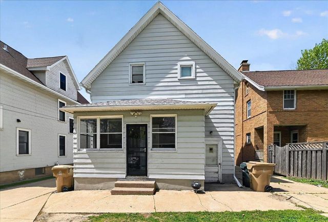1913 Washington Avenue, Madison, WI 53704