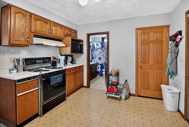 1913 Washington Avenue, Madison, WI 53704