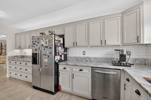 1262 Essex Drive, Wellington, FL 33414