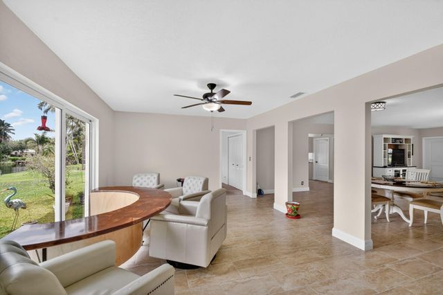 1262 Essex Drive, Wellington, FL 33414